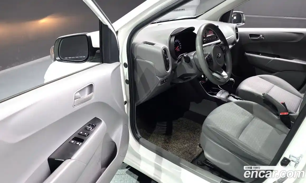 Kia Morning 2021 1.0 Автомат в Москве № 520236, фото 11