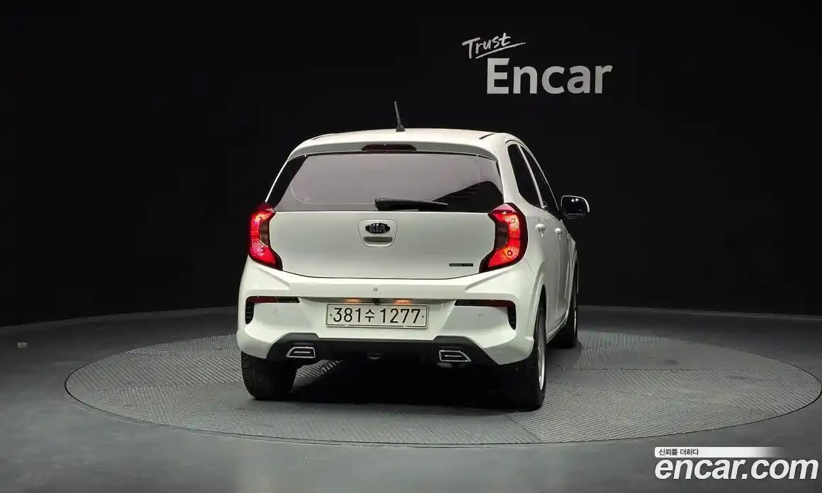 Kia Morning 2021 1.0 Автомат в Москве № 520236, фото 4