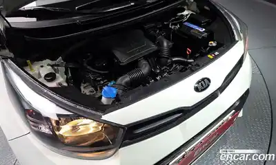 Kia Morning 2021 1.0 Автомат в Москве № 520236, миниатюра 6