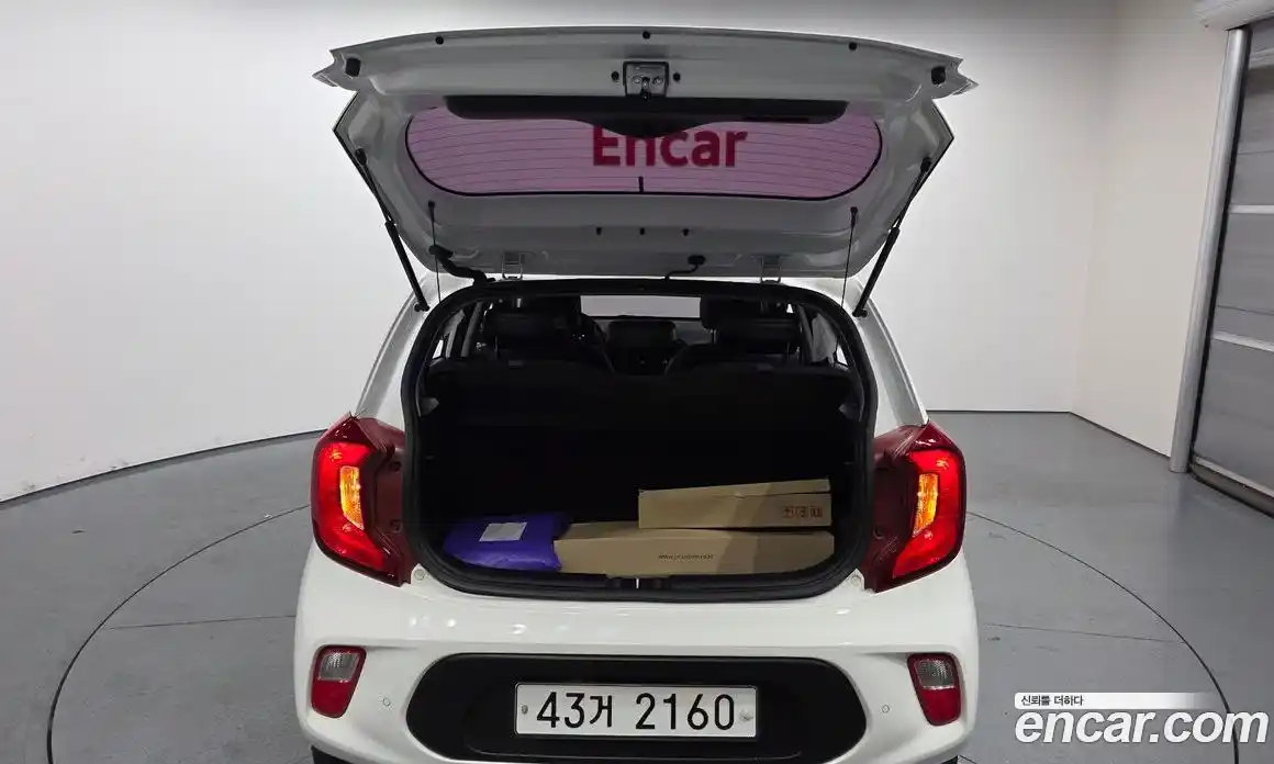 Kia Morning 2019 1.0 Автомат в Москве № 521302, фото 20