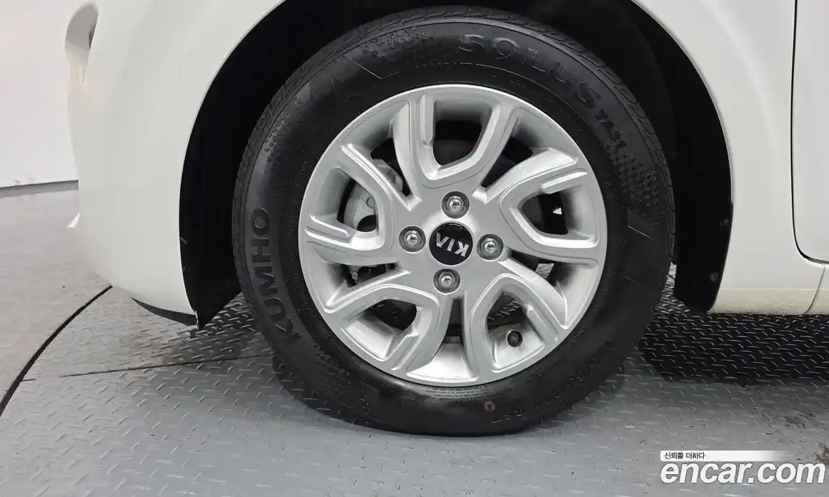 Kia Morning 2019 1.0 Автомат в Москве № 521302, фото 5