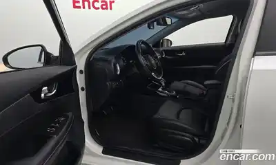 Kia K3 2024 1.6 Автомат в Москве № 522467, миниатюра 10