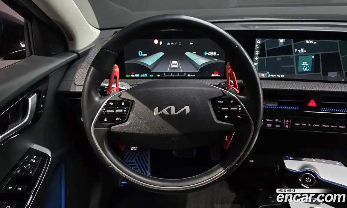 Kia EV6 2023 0.1 Автомат в Москве № 522825, фото 13