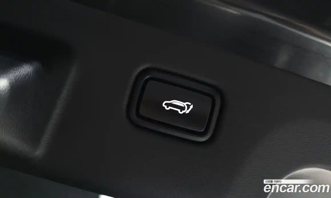 Kia EV6 2023 0.1 Автомат в Москве № 522825, фото 18