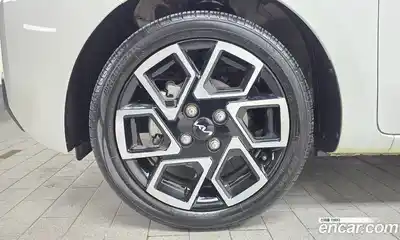 Kia Ray 2023 1.0 Автомат в Москве № 522971, миниатюра 5