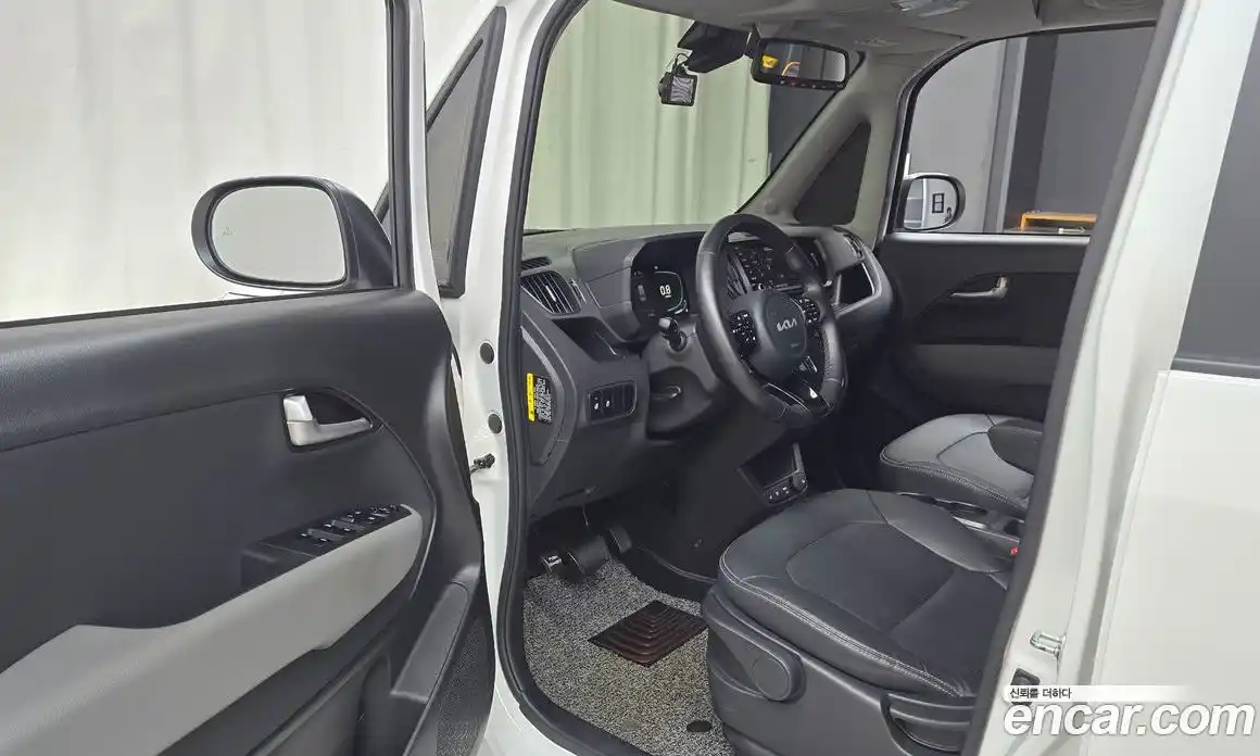 Kia Ray 2023 1.0 Автомат в Москве № 522971, фото 10