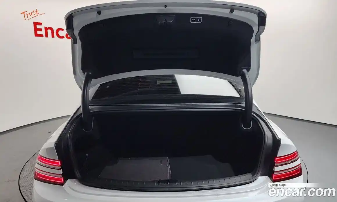 Genesis G80 2022 2.5 Автомат в Москве № 523843, фото 20