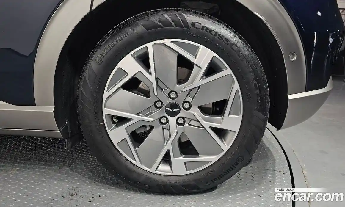 Genesis GV60 2022 0.1 Автомат в Москве № 523861, фото 5