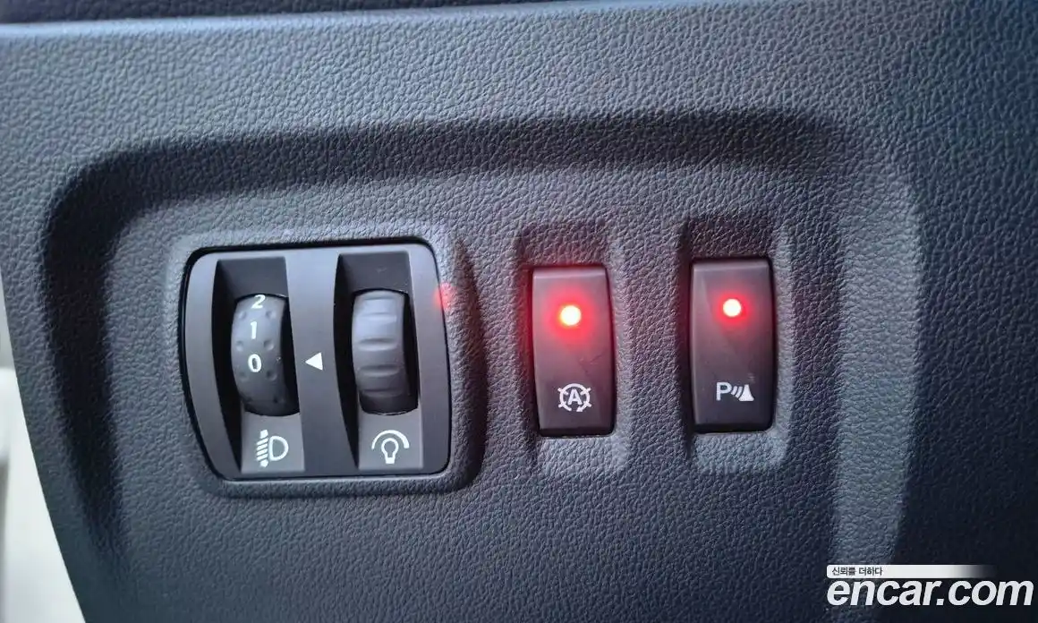 Renault QM3 2018 1.5 Автомат в Москве № 524360, фото 18