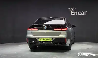 BMW 7-Series 2025 3.0 Автомат в Москве № 525260, миниатюра 4