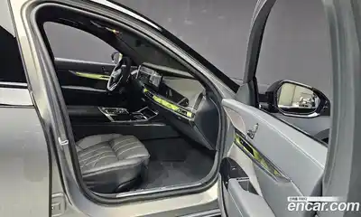 BMW 7-Series 2025 3.0 Автомат в Москве № 525260, миниатюра 10