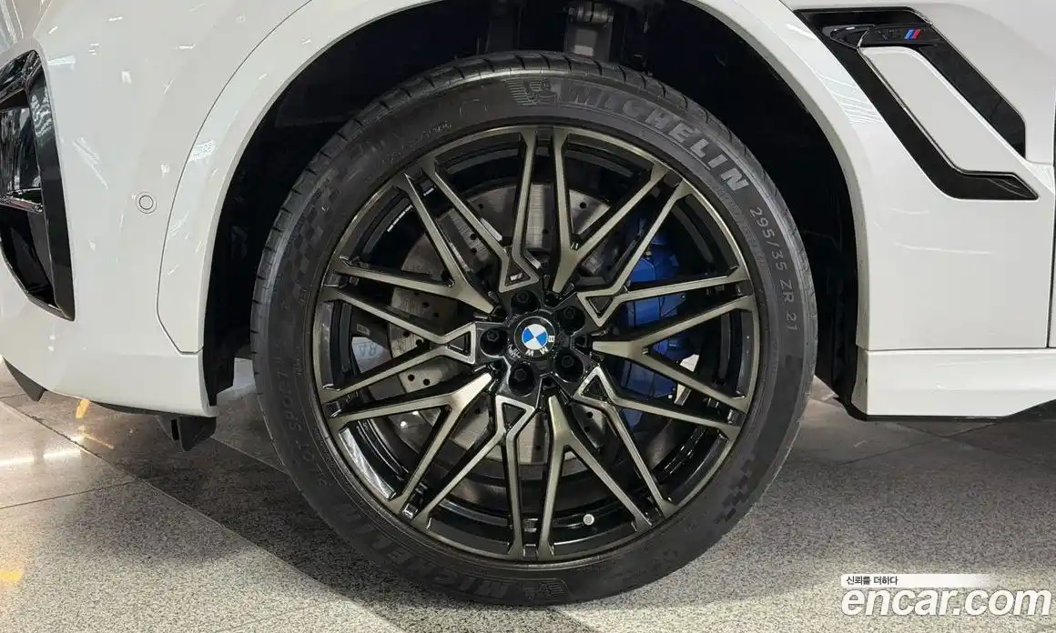 BMW X6M 2024 4.4 Автомат в Москве № 525761, фото 5