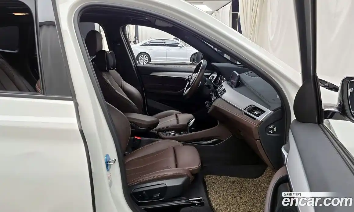 BMW X1 2022 2.0 Автомат в Москве № 525955, фото 11