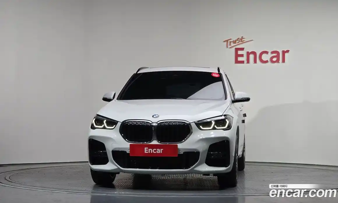 BMW X1 2022 2.0 Автомат в Москве № 525955, фото 3