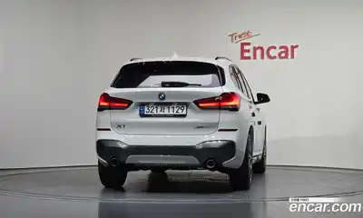 BMW X1 2022 2.0 Автомат в Москве № 525955, миниатюра 4