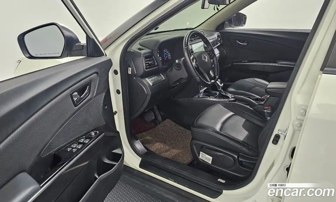 SsangYong TIBOLI 2020 1.5 Автомат в Москве № 526110, фото 11