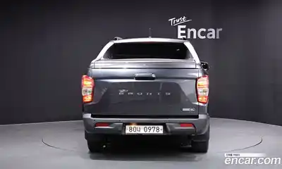 SsangYong Rexton 2018 2.2 Автомат в Москве № 526399, миниатюра 4