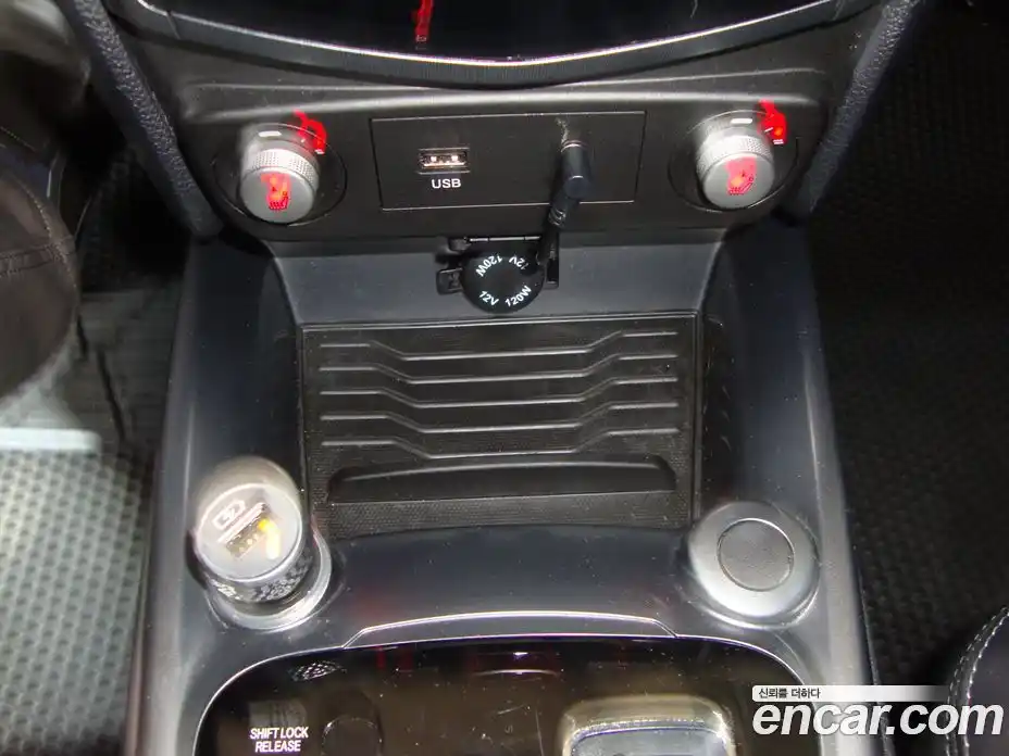 SsangYong TIBOLI 2018 1.6 Автомат в Москве № 526952, фото 11