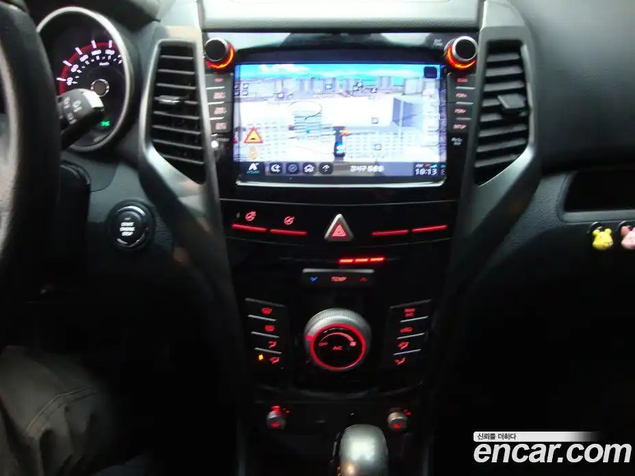 SsangYong TIBOLI 2018 1.6 Автомат в Москве № 526952, фото 7