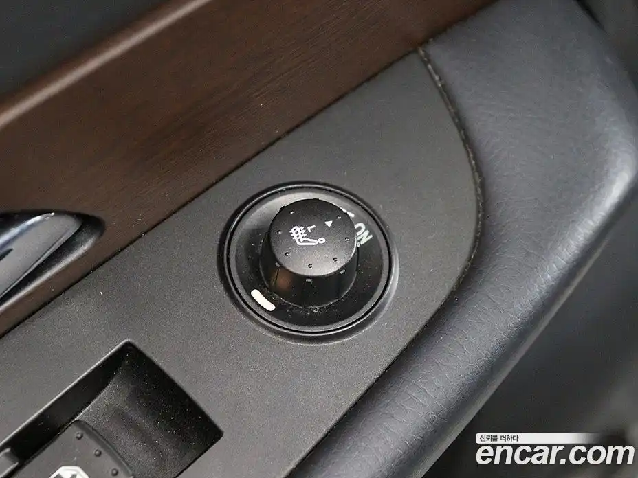 SsangYong Rexton 2013 2.0 Автомат в Москве № 526965, фото 19