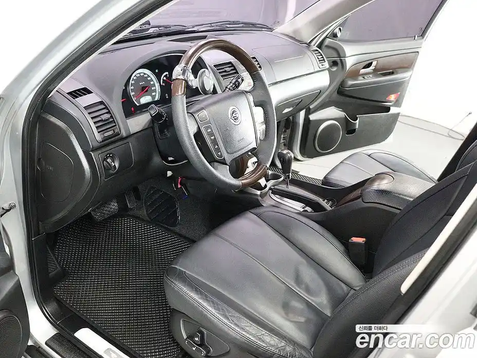SsangYong Rexton 2013 2.0 Автомат в Москве № 526965, фото 10