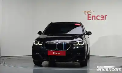 BMW X1 2022 2.0 Автомат в Москве № 527355, миниатюра 2