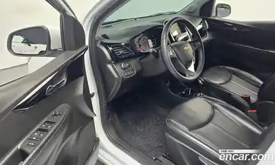 Chevrolet Spark 2018 1.0 Автомат в Москве № 527666, миниатюра 11