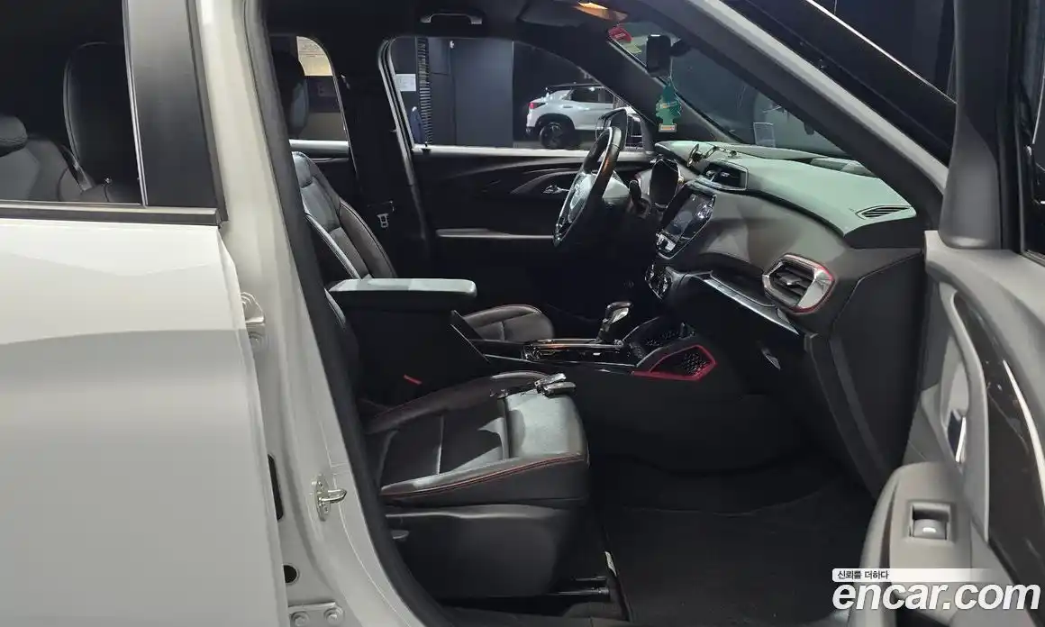 Chevrolet TrailBlazer 2022 1.3 Автомат в Москве № 527829, фото 11