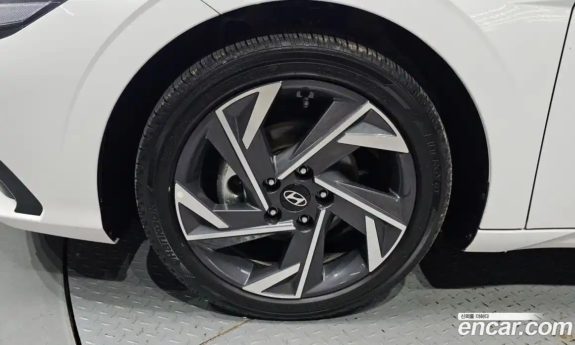 Hyundai Avante 2025 1.6 Автомат в Москве № 530119, фото 5