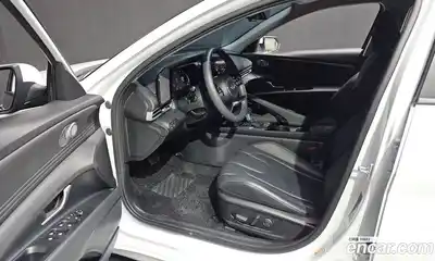 Hyundai Avante 2025 1.6 Автомат в Москве № 530119, миниатюра 10