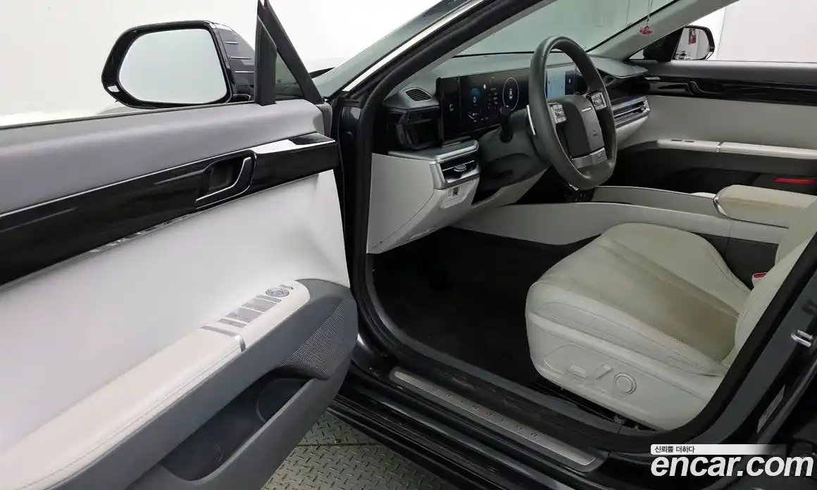 Hyundai Grandeur 2023 1.6 Автомат в Москве № 530312, фото 11