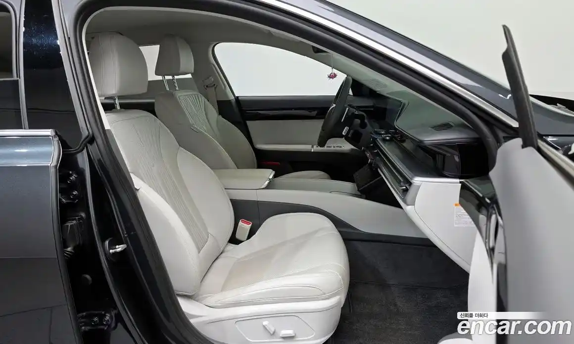 Hyundai Grandeur 2023 1.6 Автомат в Москве № 530312, фото 10