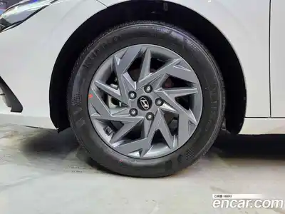 Hyundai Avante 2026 1.6 Автомат в Москве № 530336, миниатюра 5