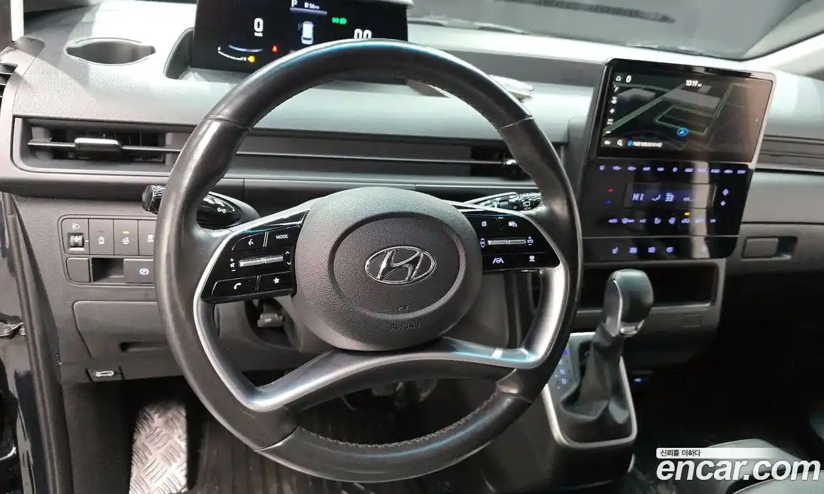 Hyundai Staria 2023 2.2 Автомат в Москве № 530507, фото 13