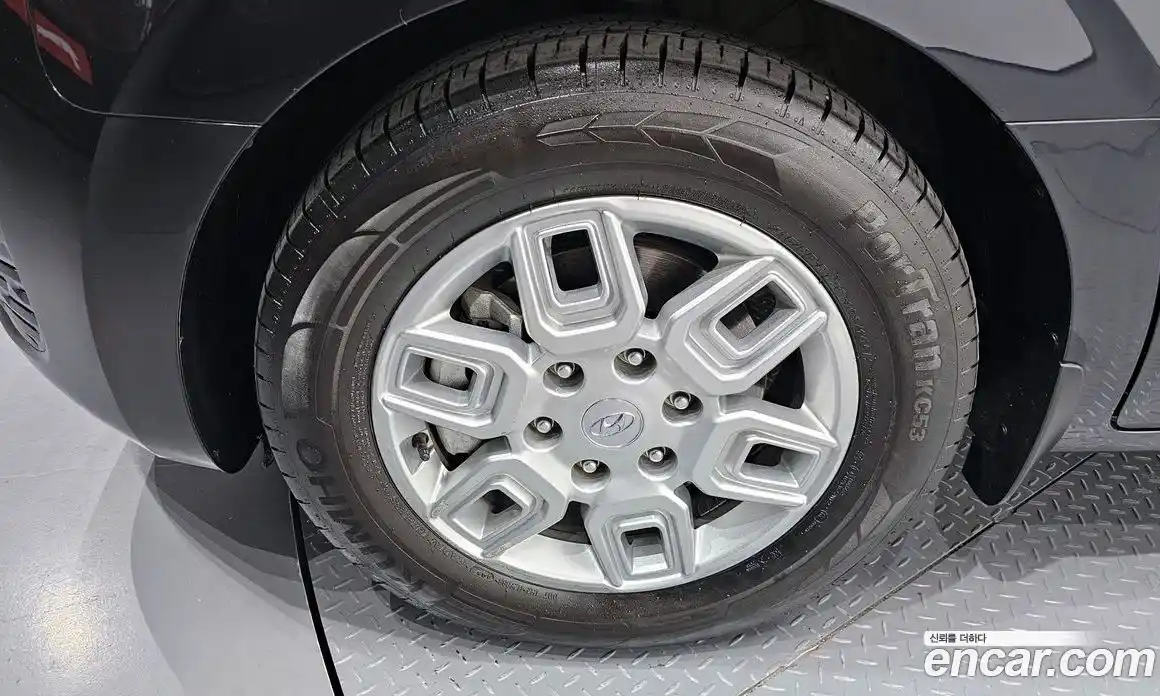 Hyundai Staria 2023 2.2 Автомат в Москве № 530507, фото 5