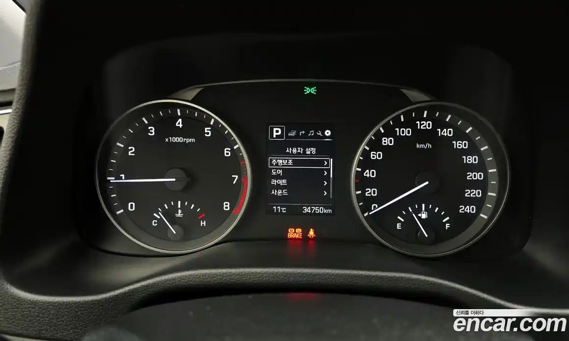 Hyundai Avante 2018 1.6 Автомат в Москве № 530727, фото 8