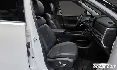 Hyundai Santa Fe 2024 2.5 Автомат в Москве № 530971, миниатюра 11