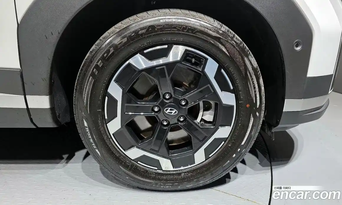 Hyundai Santa Fe 2024 2.5 Автомат в Москве № 530971, фото 5