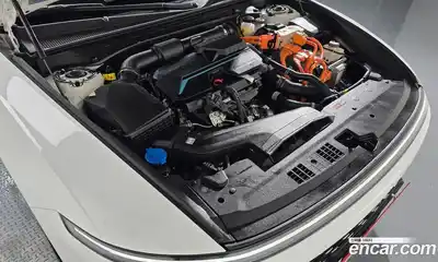 Hyundai Grandeur 2023 1.6 Автомат в Москве № 530972, миниатюра 5