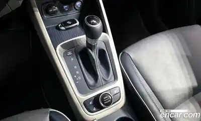 Hyundai Venue 2020 1.6 Автомат в Москве № 531088, миниатюра 8