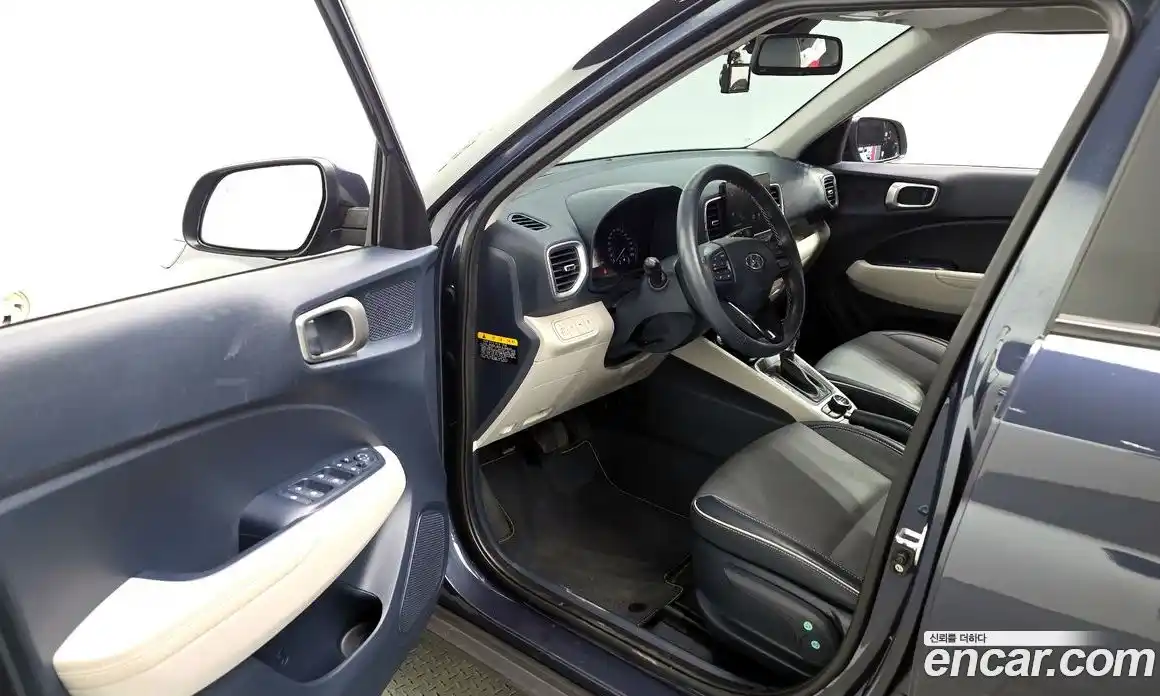 Hyundai Venue 2020 1.6 Автомат в Москве № 531088, фото 9