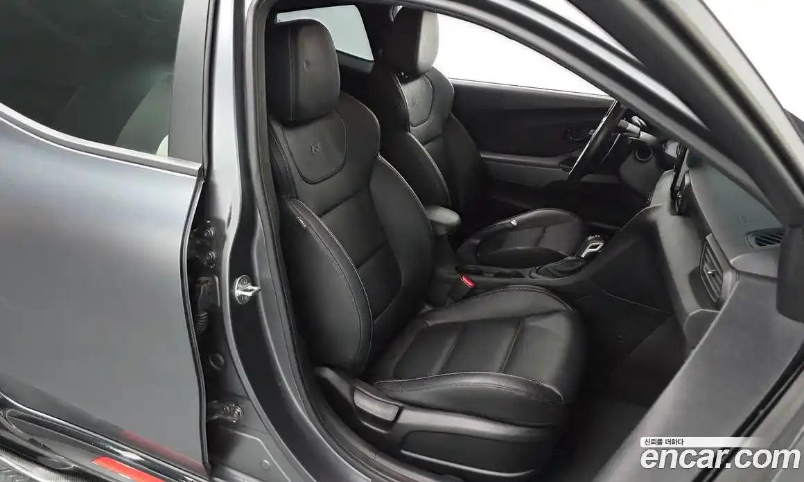 Hyundai Veloster 2023 2.0 Автомат в Москве № 531271, фото 12