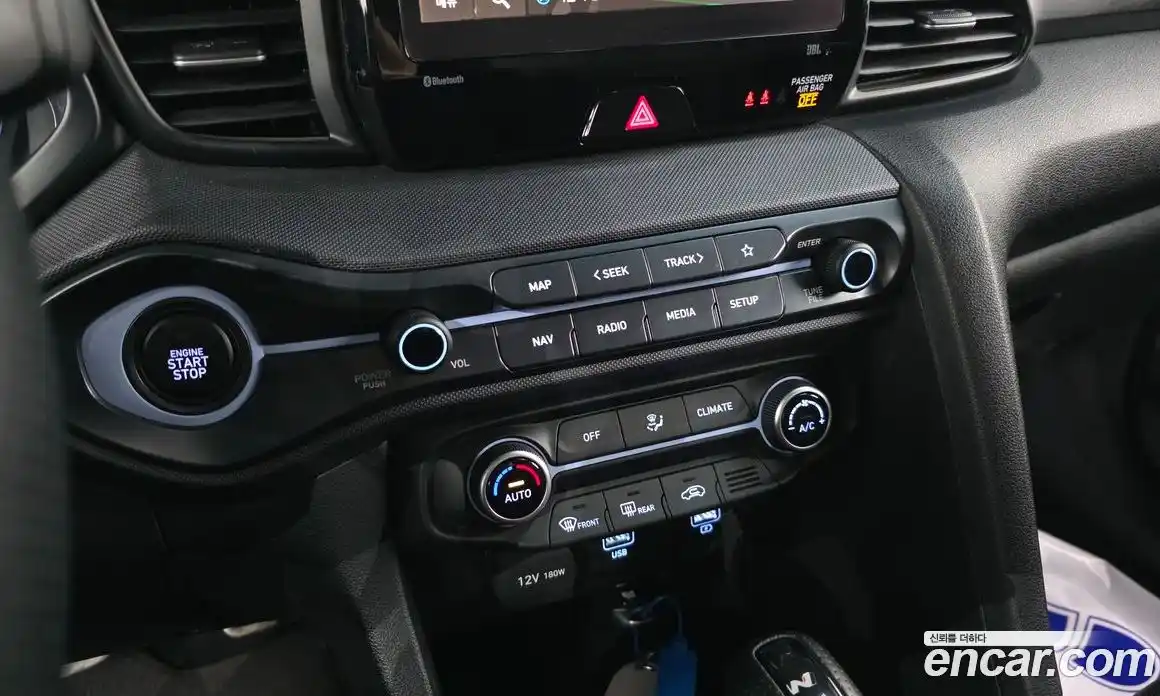 Hyundai Veloster 2023 2.0 Автомат в Москве № 531271, фото 17