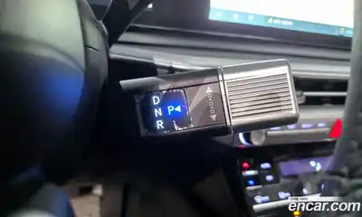 Hyundai Grandeur 2023 2.5 Автомат в Москве № 531358, миниатюра 9