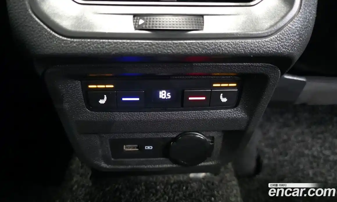 Volkswagen Tiguan 2020 2.0 Автомат в Москве № 531620, фото 19