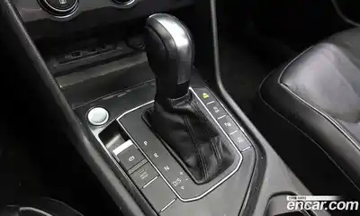 Volkswagen Tiguan 2020 2.0 Автомат в Москве № 531620, миниатюра 9