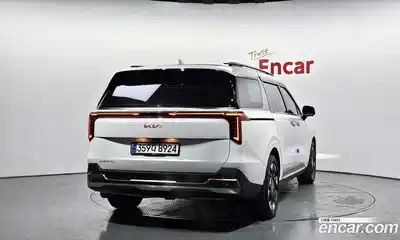 Kia Canival 2025 3.5 Автомат в Москве № 532727, миниатюра 4