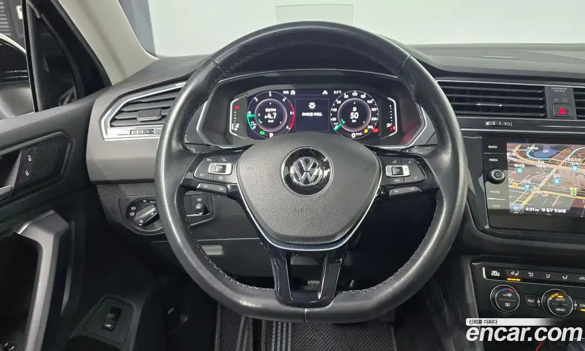 Volkswagen Tiguan 2020 2.0 Автомат в Москве № 532830, фото 13