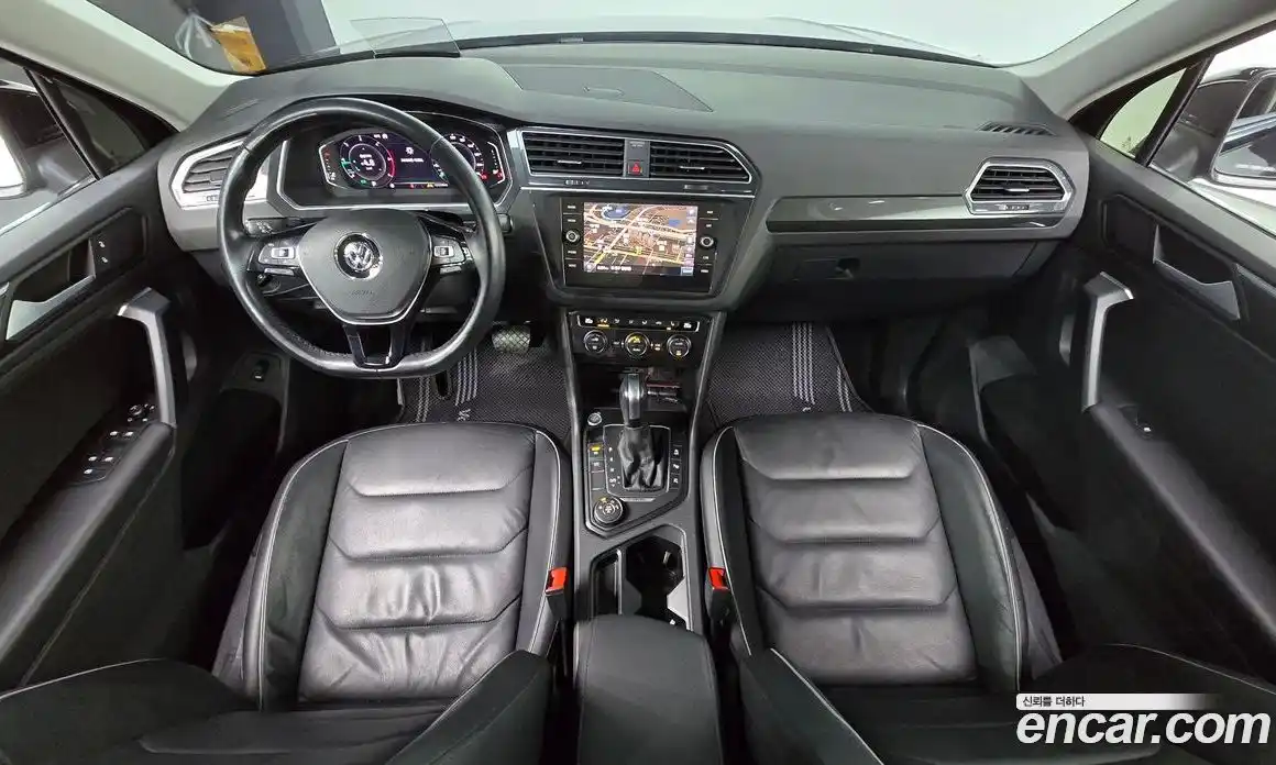 Volkswagen Tiguan 2020 2.0 Автомат в Москве № 532830, фото 7