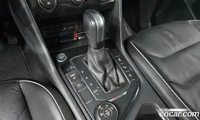 Volkswagen Tiguan 2020 2.0 Автомат в Москве № 532830, миниатюра 9